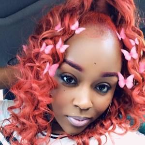 Meet your Posher, Cierra